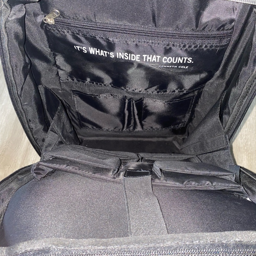 Kenneth Cole Polycarbonate Shell Backpack - Picture 6 of 7